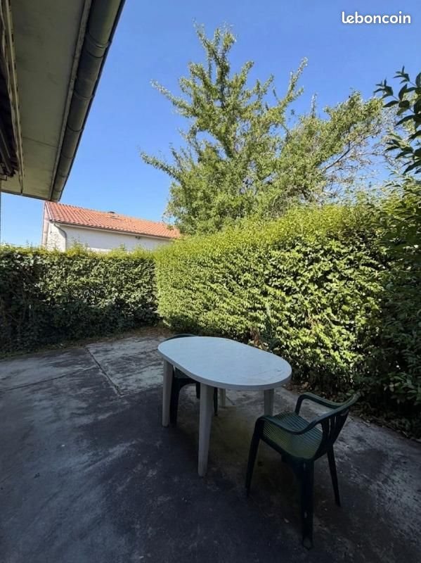Maison à louer, 76m², Maringues