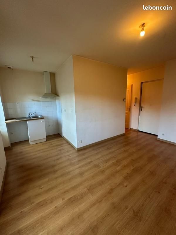 Appartement à louer, 46m², Aigueperse