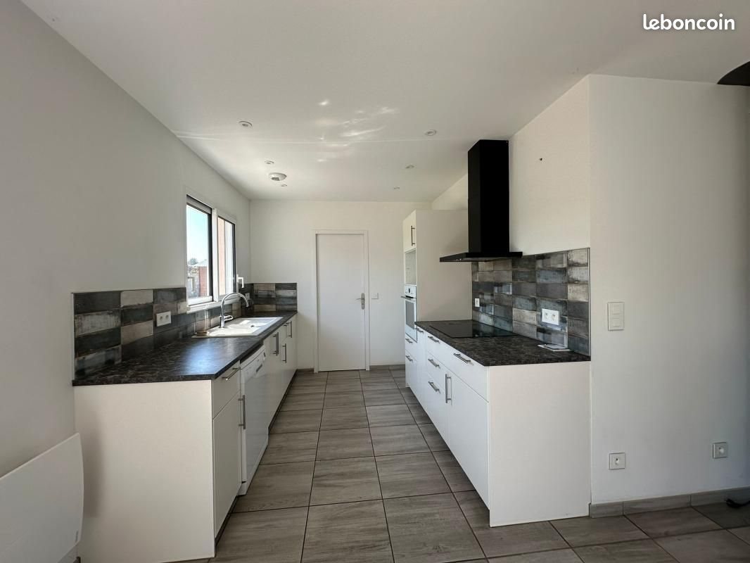 Maison à louer, 95m², Puy-Guillaume