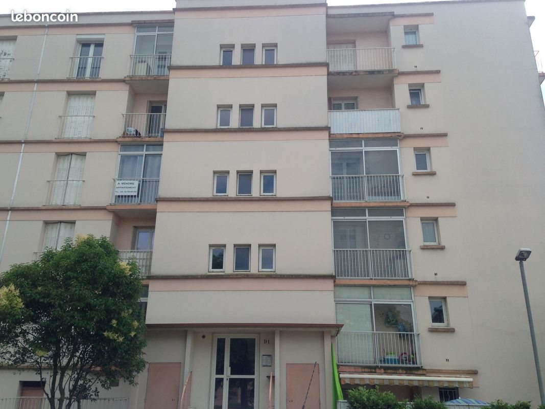 Appartement à louer, 85m², Bourg-Saint-Andéol