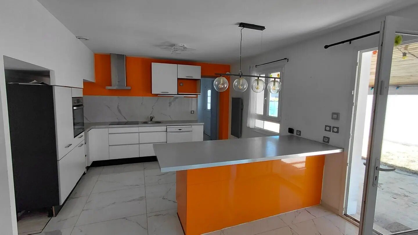 Maison à vendre, 122m², Pont-Saint-Esprit