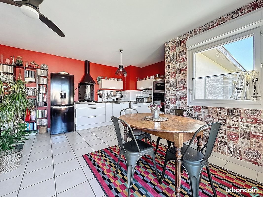 Appartement à vendre, 49m², L'Isle-d'Abeau
