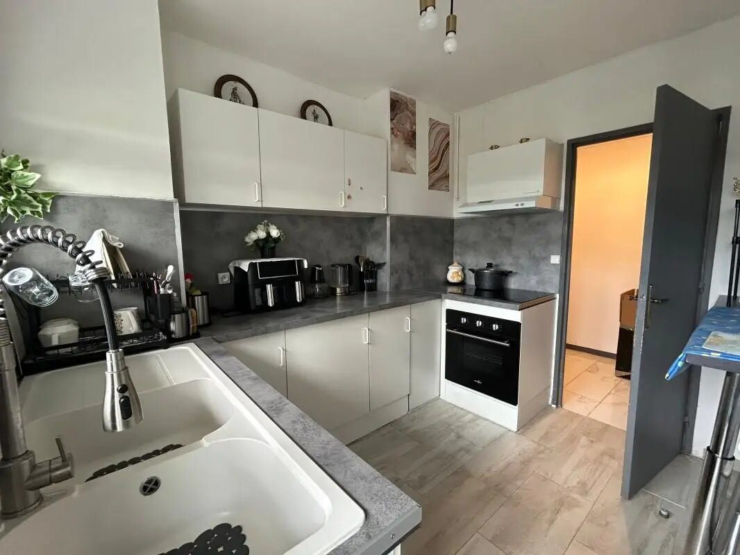 Appartement à vendre, 99m², Saint-Quentin