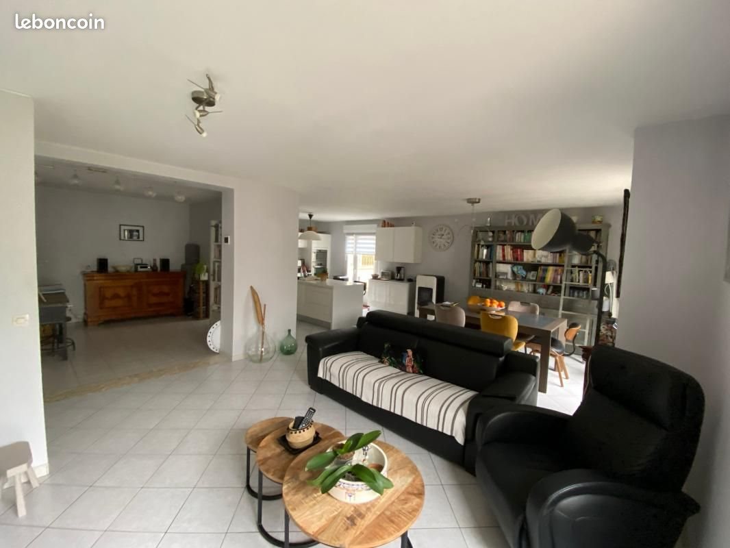Maison à vendre, 177m², Saint-Quentin