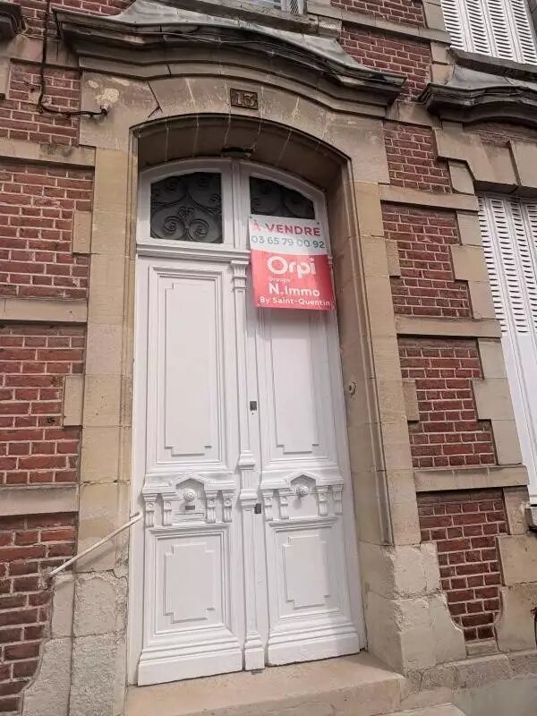 Maison à vendre, 199m², Saint-Quentin