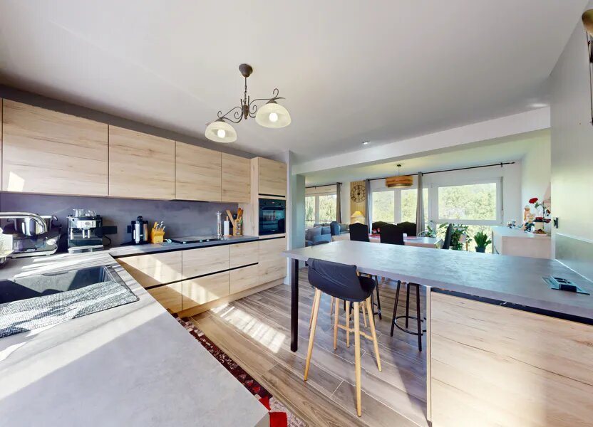 Appartement à vendre, 77m², Montois-la-Montagne