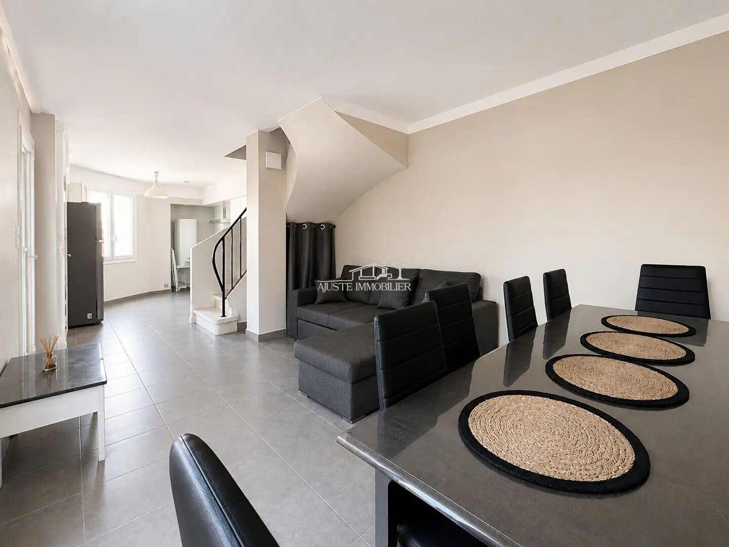 Maison à louer, 55m², Rognac