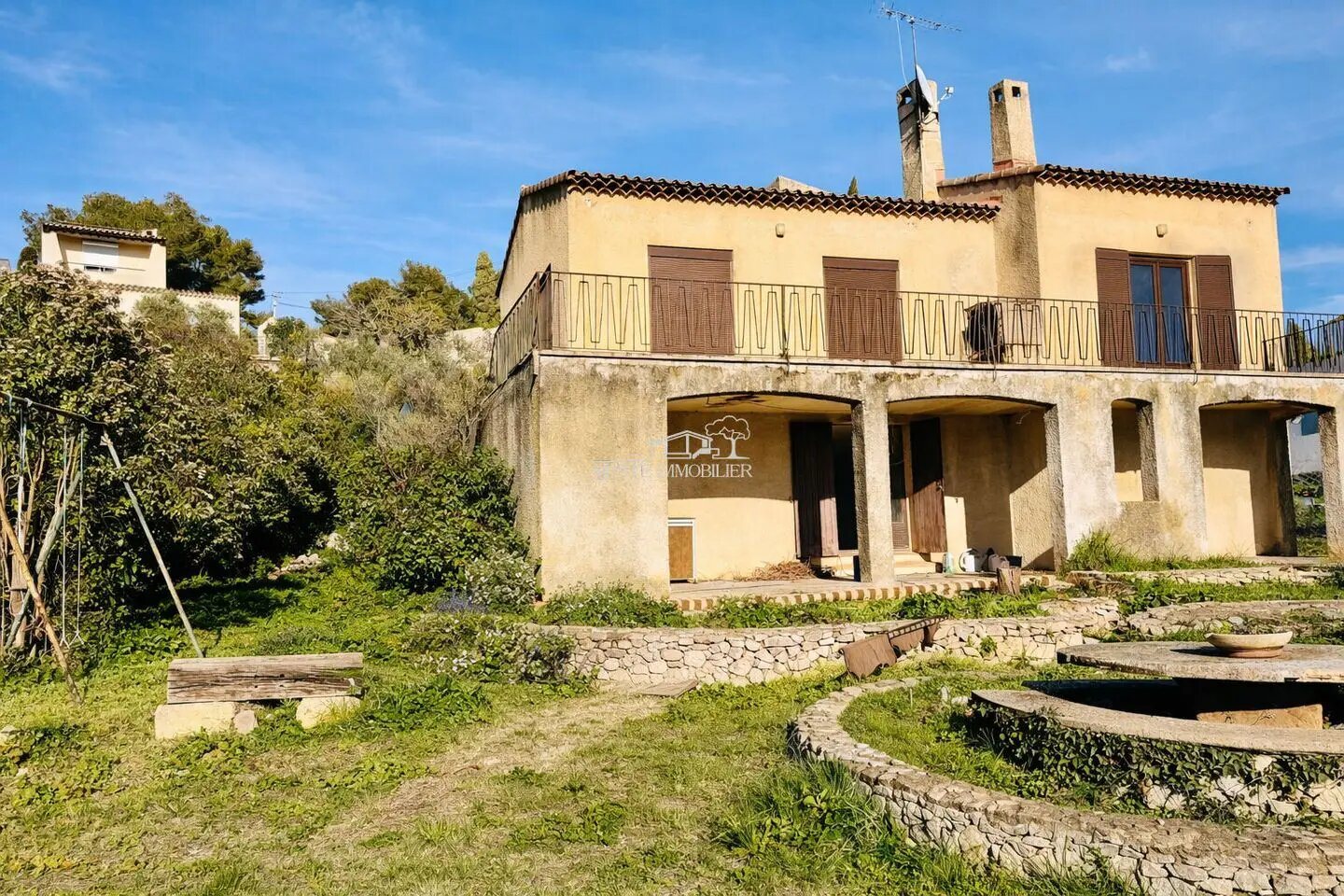 Maison à vendre, 260m², Saint-Mitre-les-Remparts