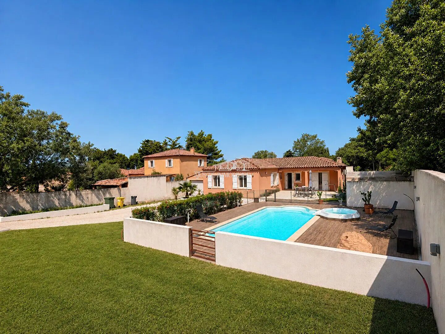 Maison à vendre, 137m², Marignane