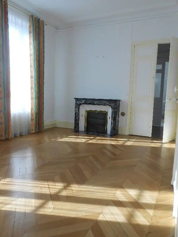 Appartement à louer, 114m², Nevers