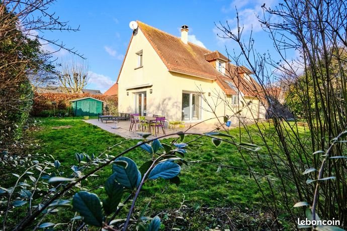 Maison à vendre, 121m², Ranville