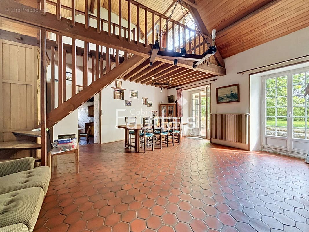Maison à vendre, 116m², Verson