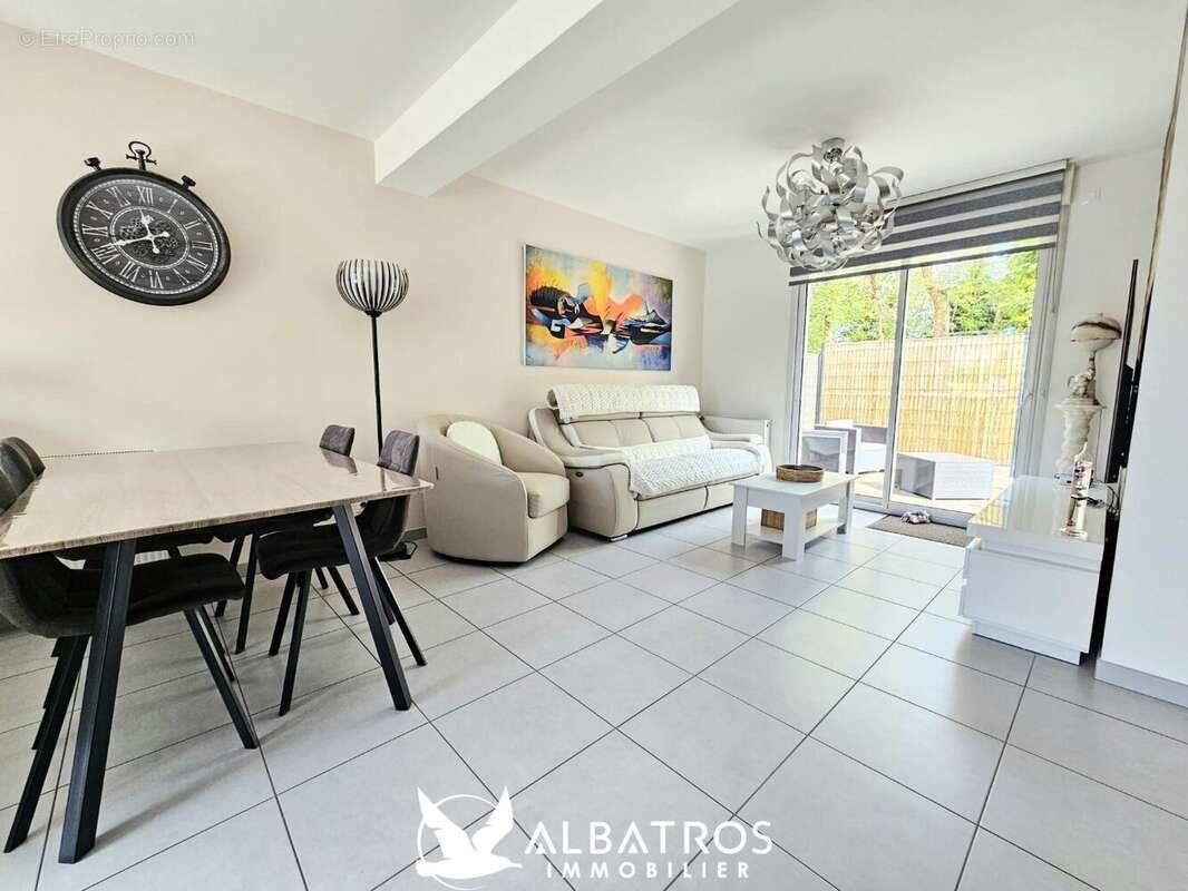 Maison à vendre, 124m², Colleville-Montgomery
