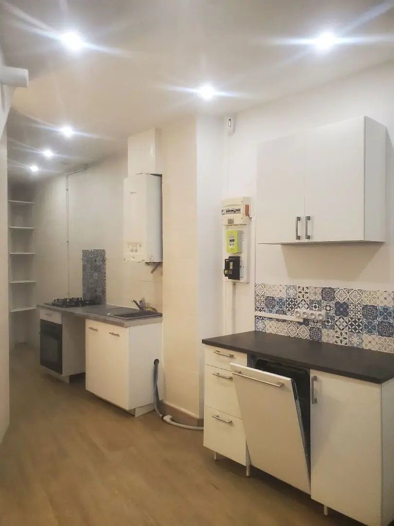 Appartement à louer, 68m², Paris 20ème
