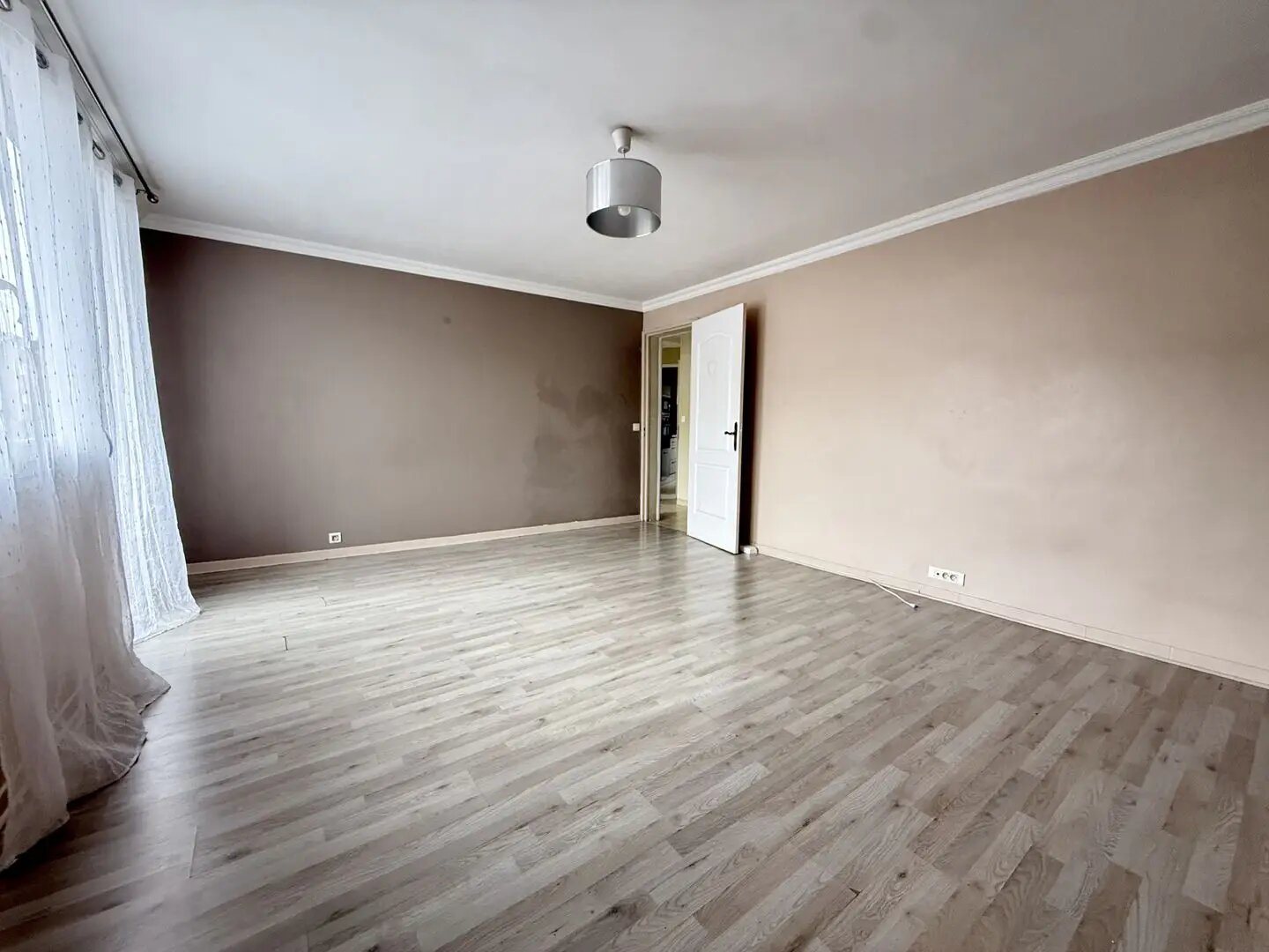 Appartement à louer, 75m², Villemomble