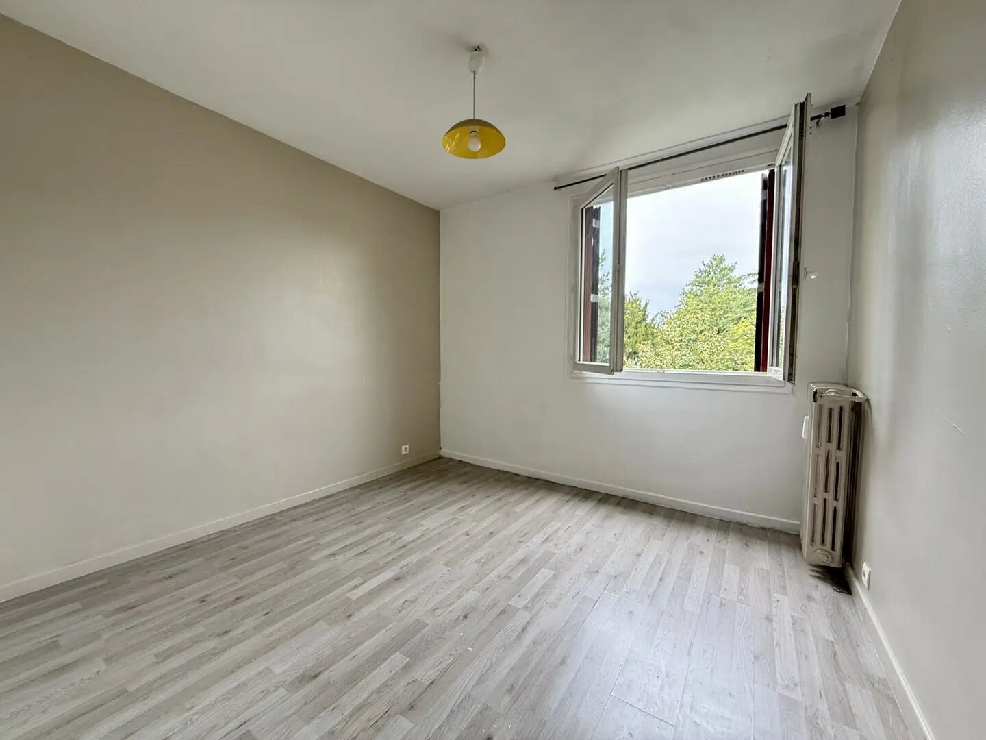 Appartement à louer, 75m², Villemomble