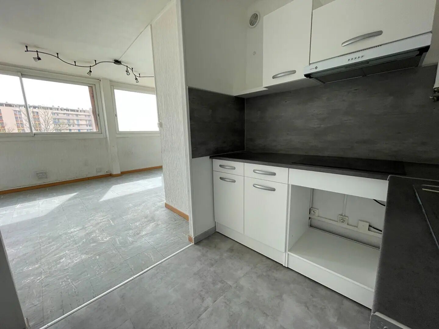 Appartement à louer, 33m², Marseille 15ème