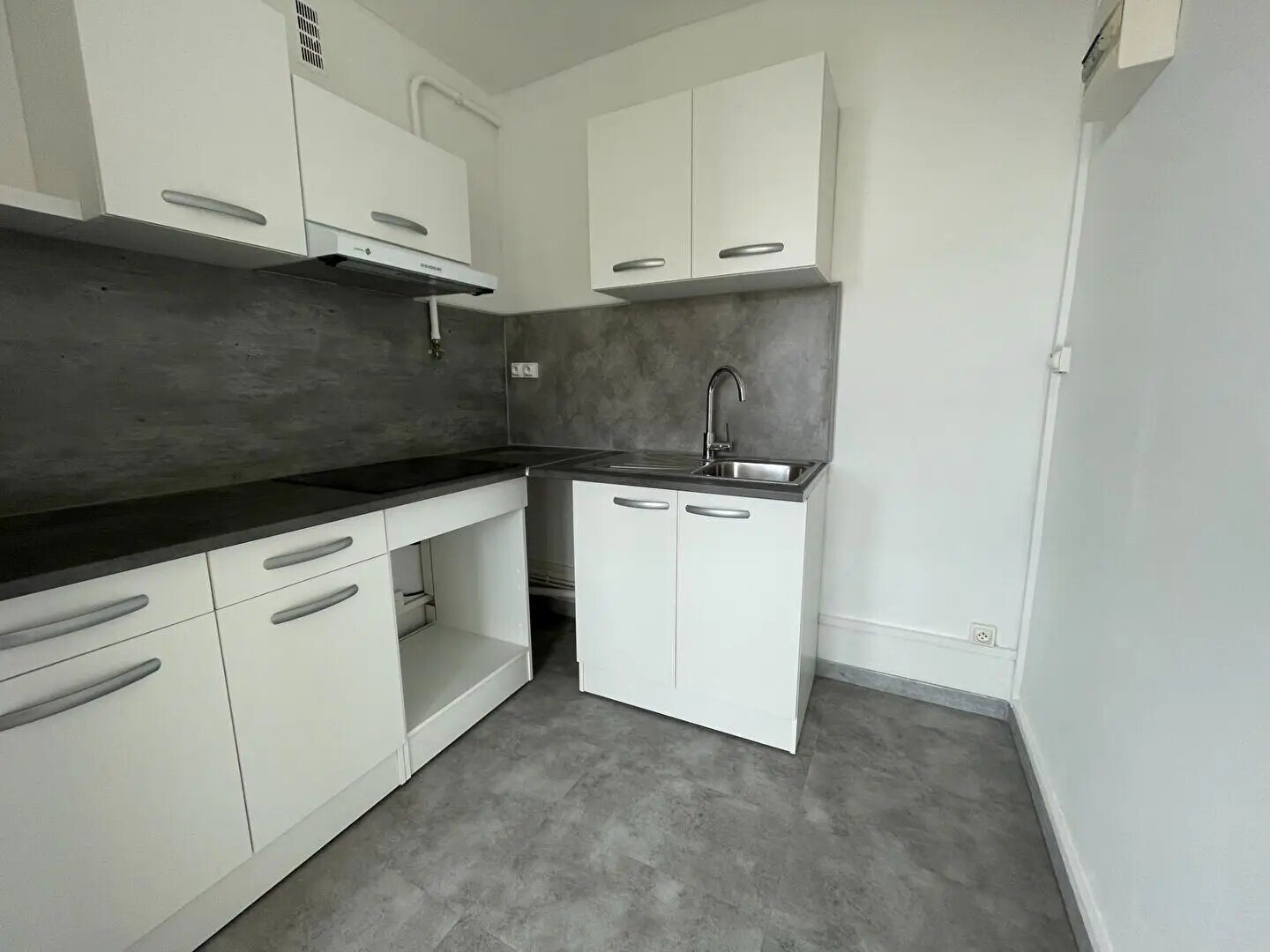 Appartement à louer, 33m², Marseille 15ème