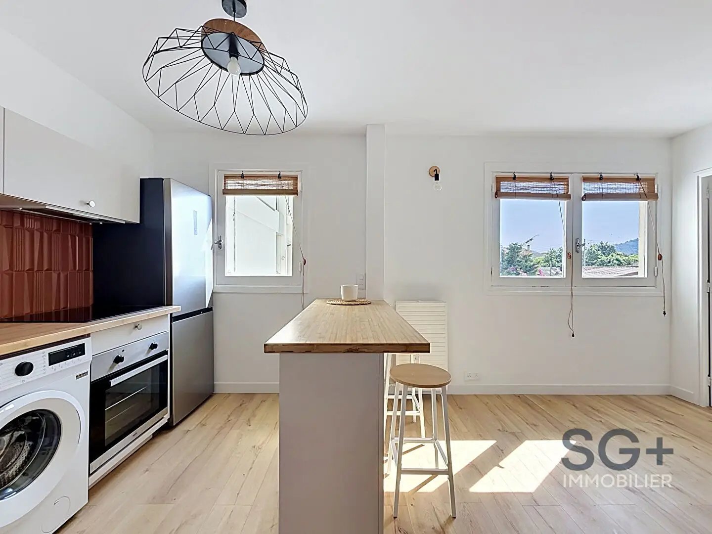 Appartement à louer, 37m², Marseille 8ème