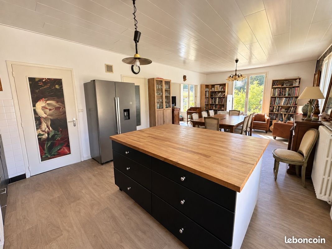 Maison à vendre, 155m², Luynes