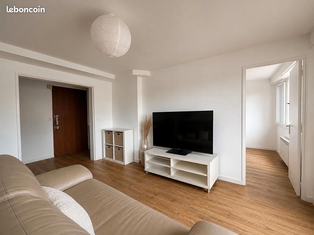 Appartement à louer, 46m², Pau