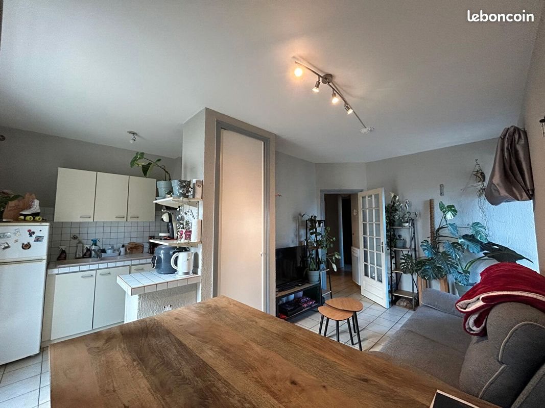 Appartement à louer, 44m², Pontacq