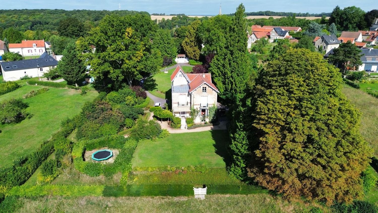 Maison à vendre, 256m², Chamouille