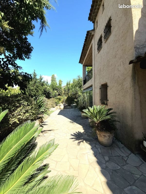 Maison à vendre, 220m², Mougins