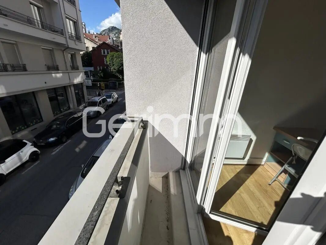 Appartement à louer, 19m², Grenoble