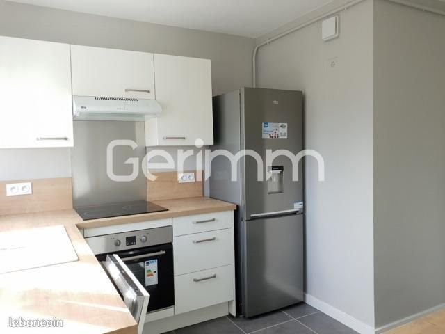 Appartement à louer, 72m², Saint-Martin-d'Hères