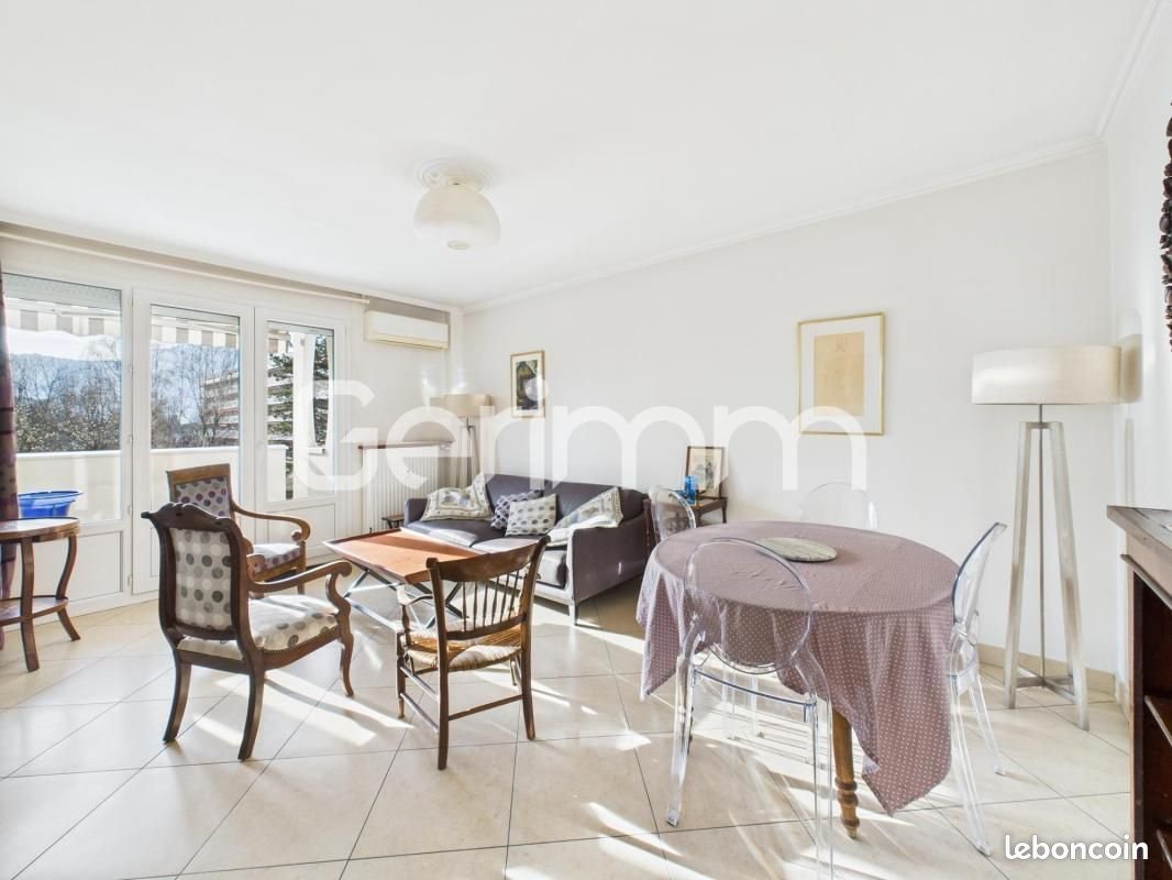 Appartement à vendre, 75m², Meylan