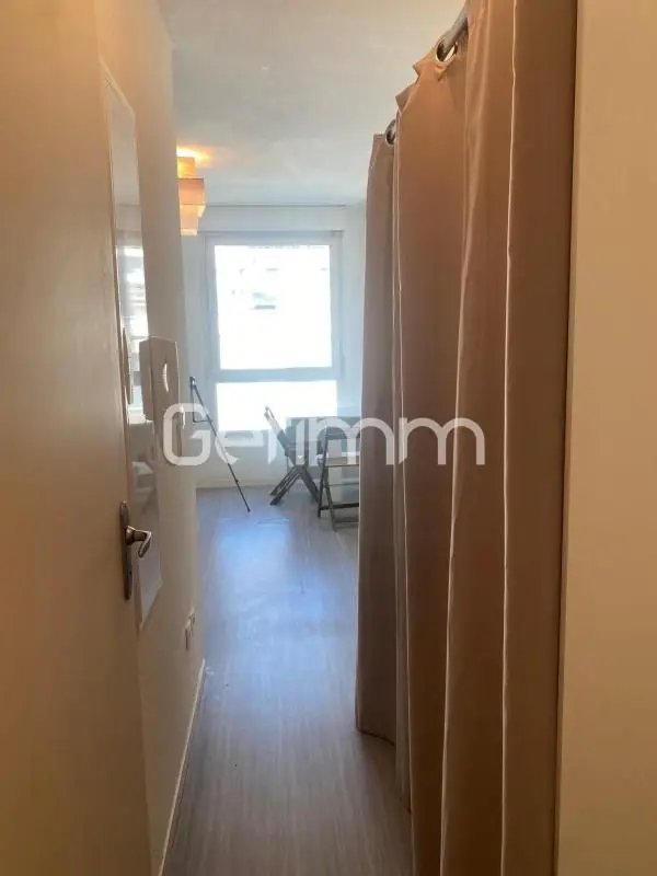 Appartement à louer, 18m², Saint-Martin-le-Vinoux