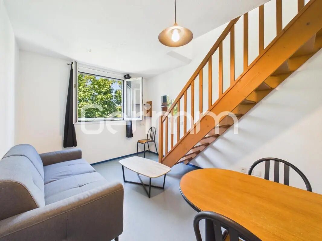 Appartement à vendre, 27m², Gières