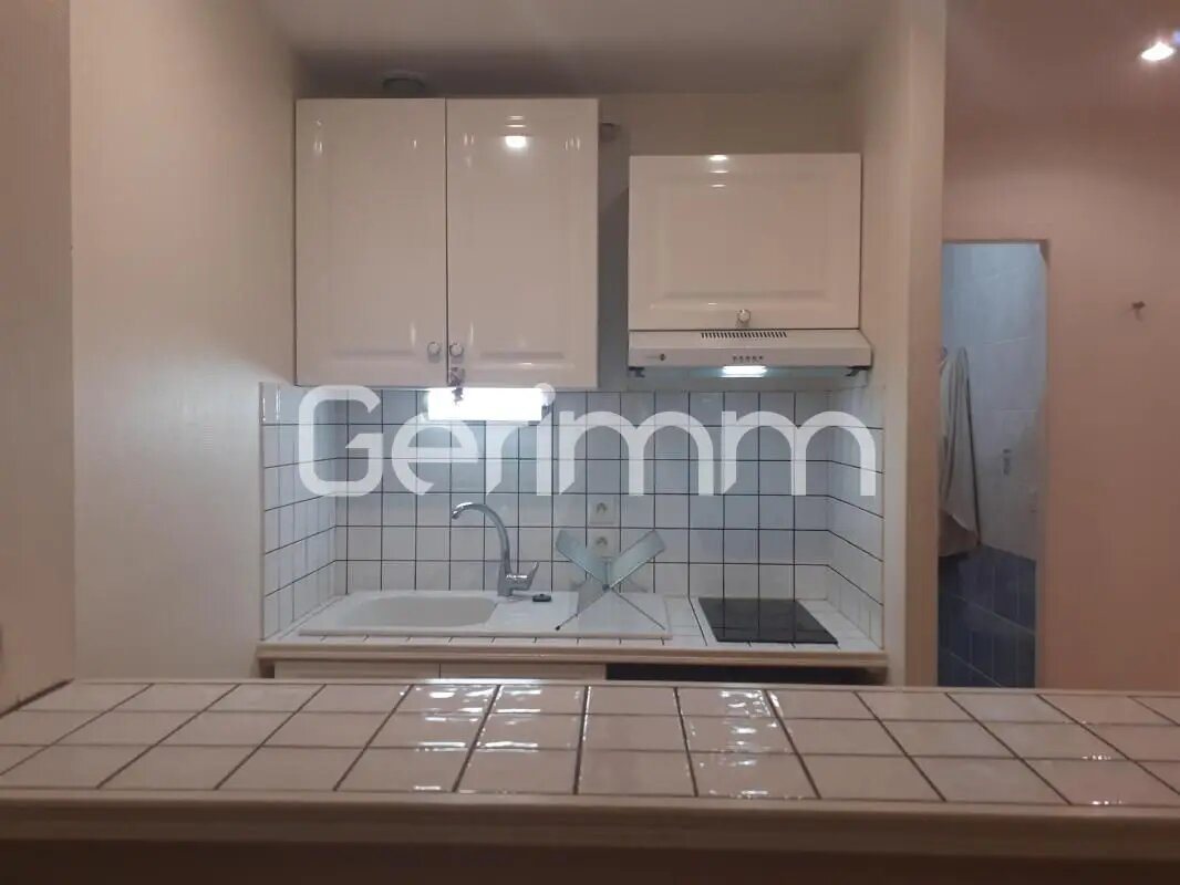 Appartement à louer, 25m², Grenoble