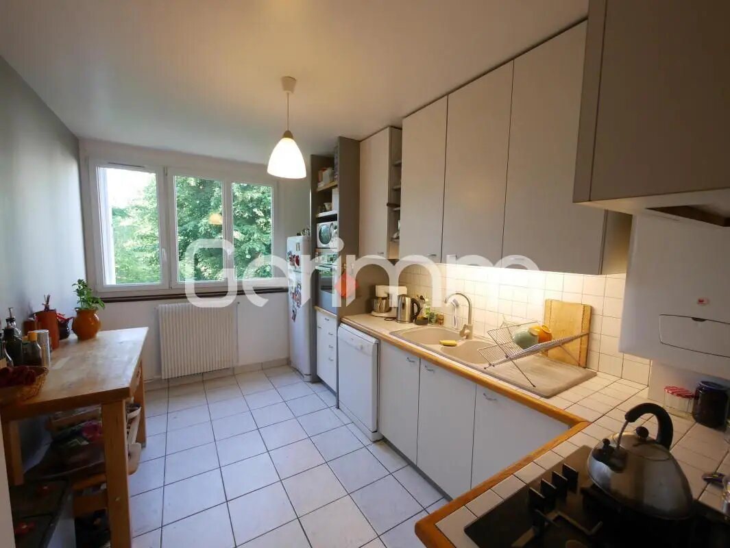 Appartement à louer, 79m², Saint-Martin-d'Hères