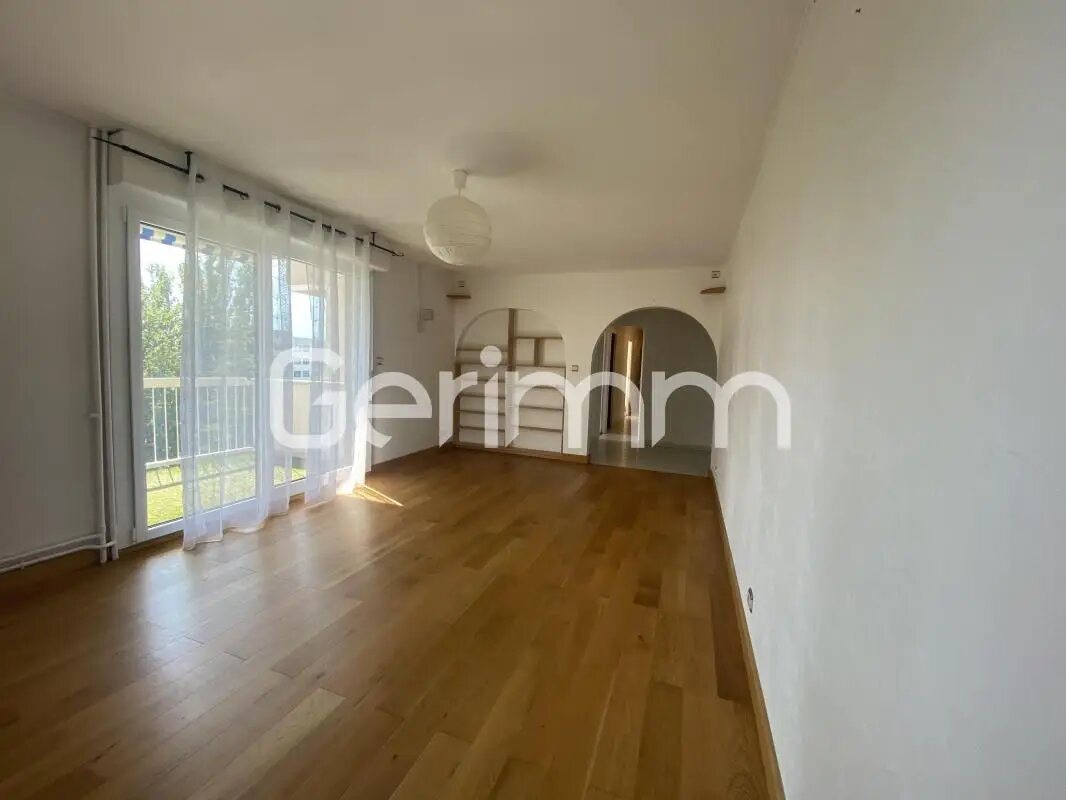 Appartement à louer, 99m², Meylan