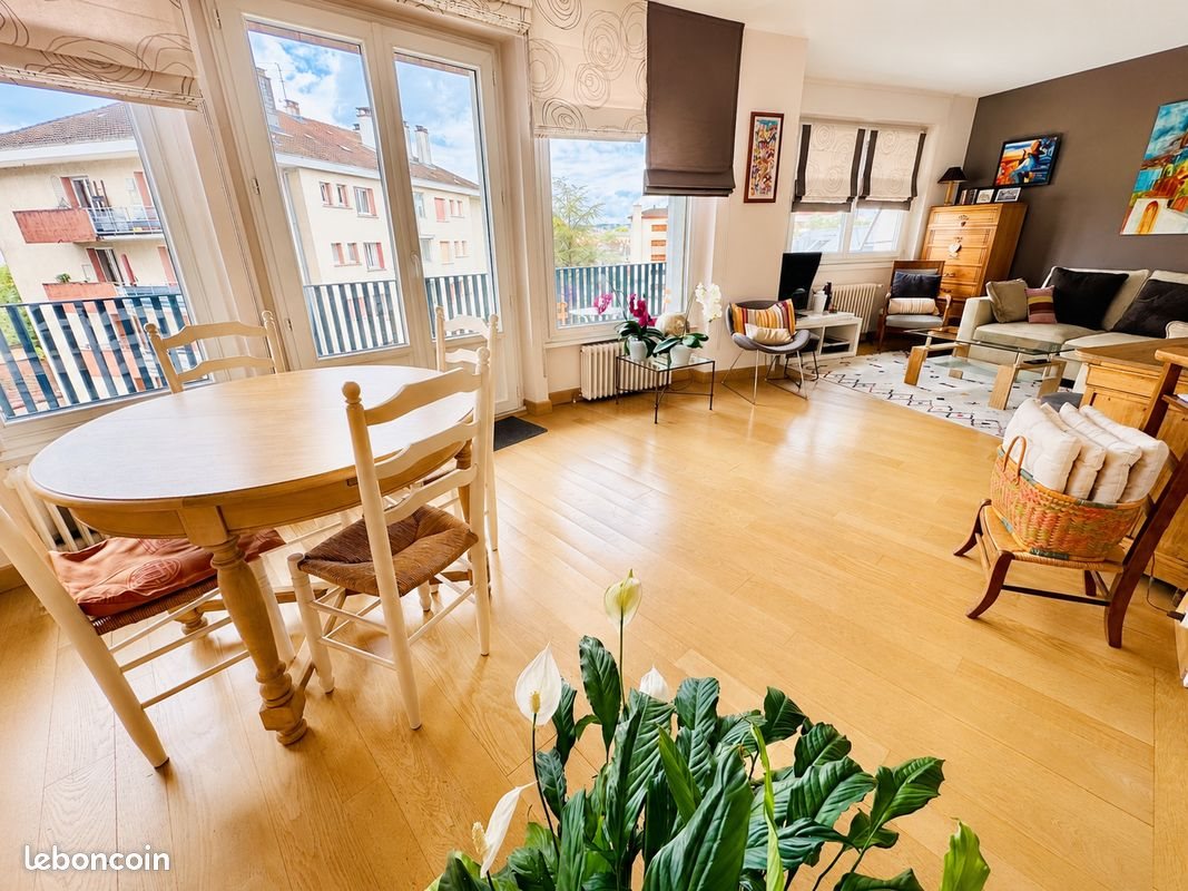 Appartement à vendre, 81m², Annecy