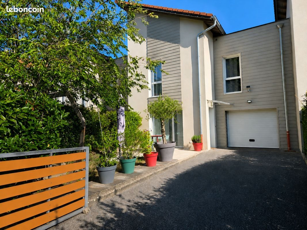Maison à vendre, 109m², Rumilly