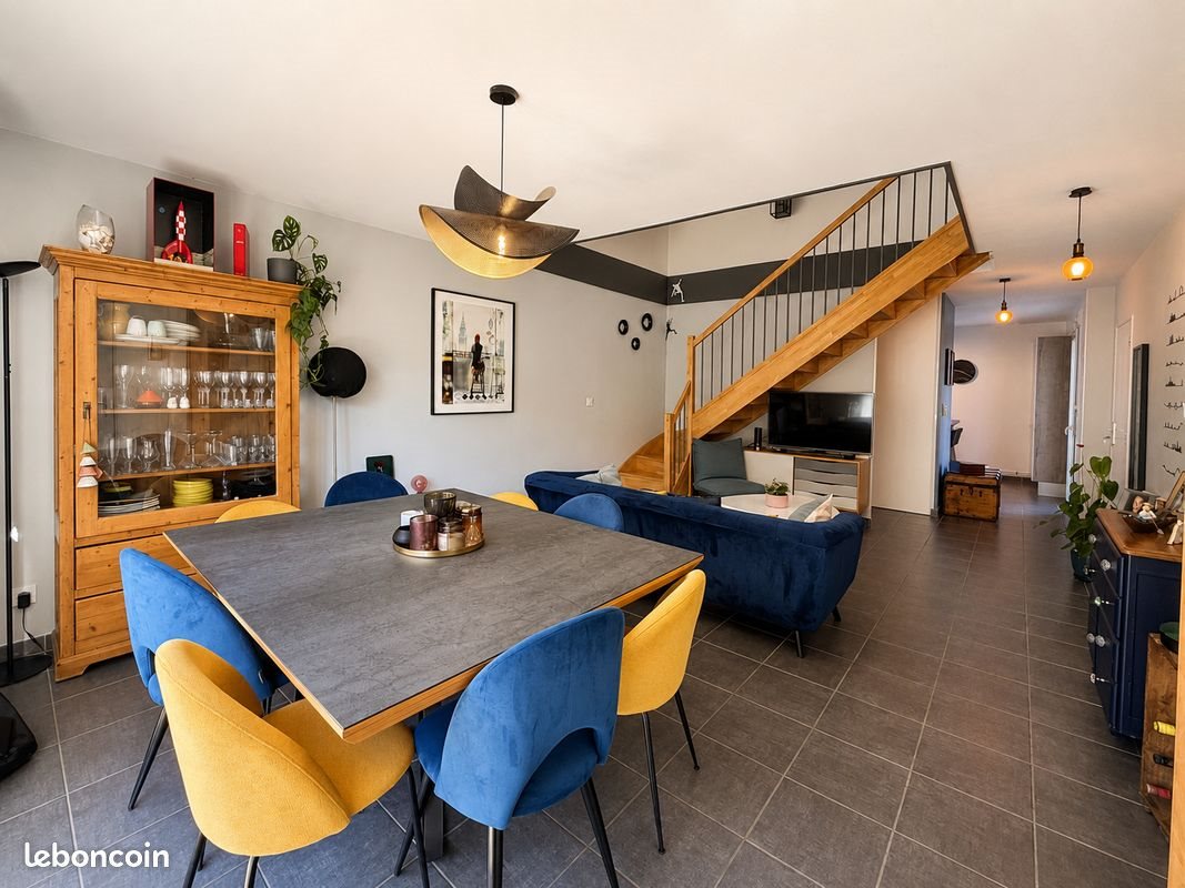 Maison à vendre, 109m², Rumilly
