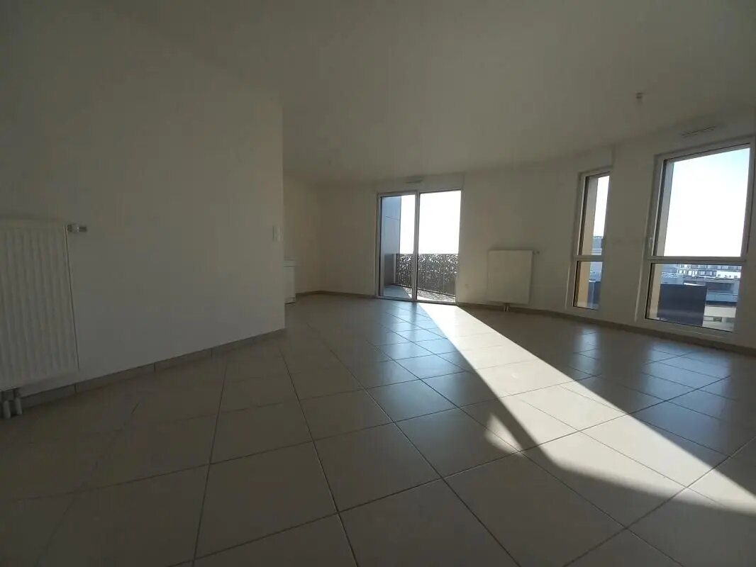 Appartement à louer, 68m², Lille