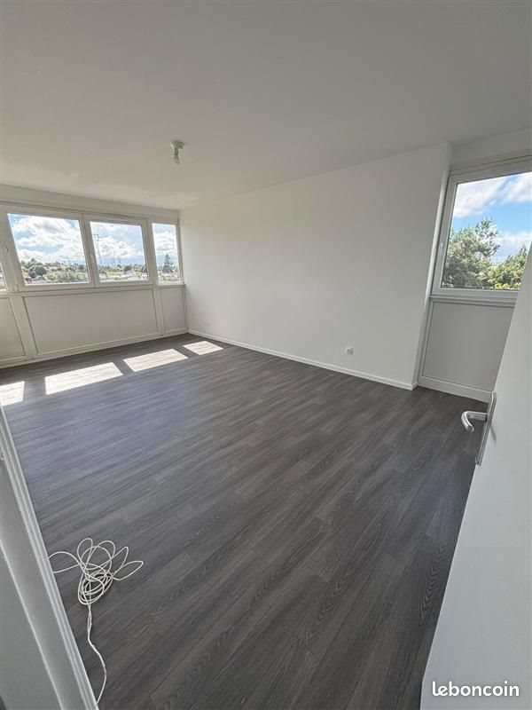 Appartement à louer, 65m², Bouchain