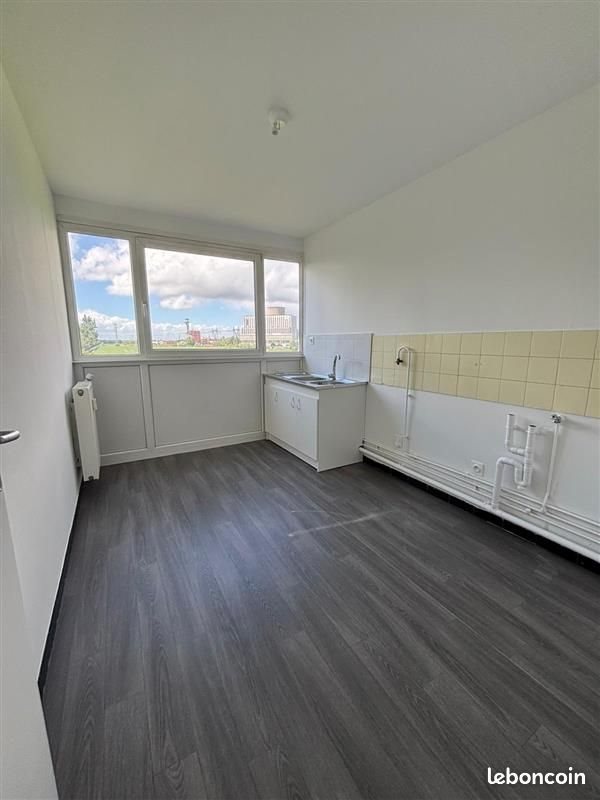 Appartement à louer, 65m², Bouchain