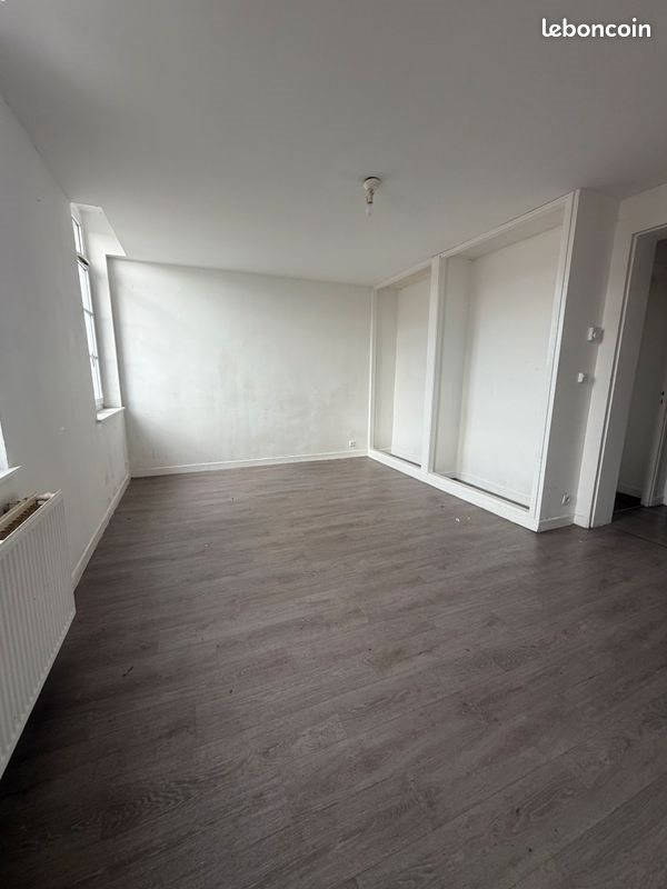 Appartement à louer, 45m², Anzin