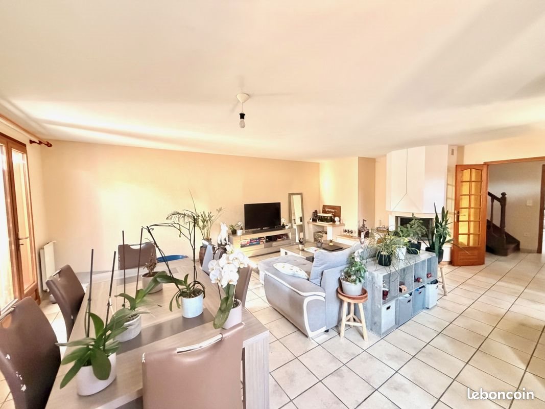 Maison à vendre, 138m², Ibos