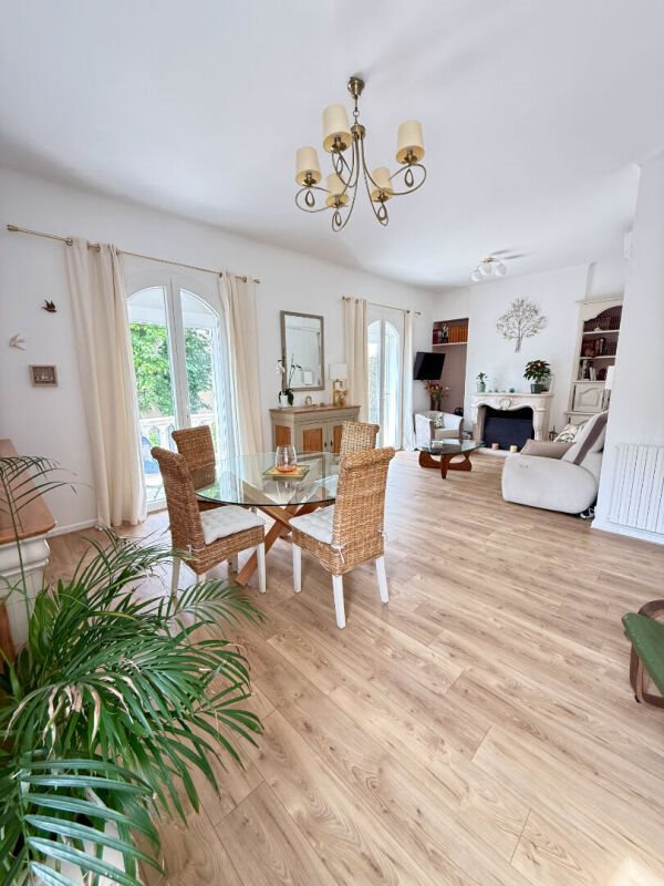 Maison à vendre, 160m², Mallemort