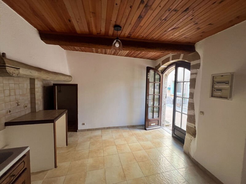 Appartement à louer, 27m², Saint-Mitre-les-Remparts