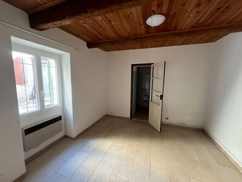 Appartement à louer, 28m², Saint-Mitre-les-Remparts