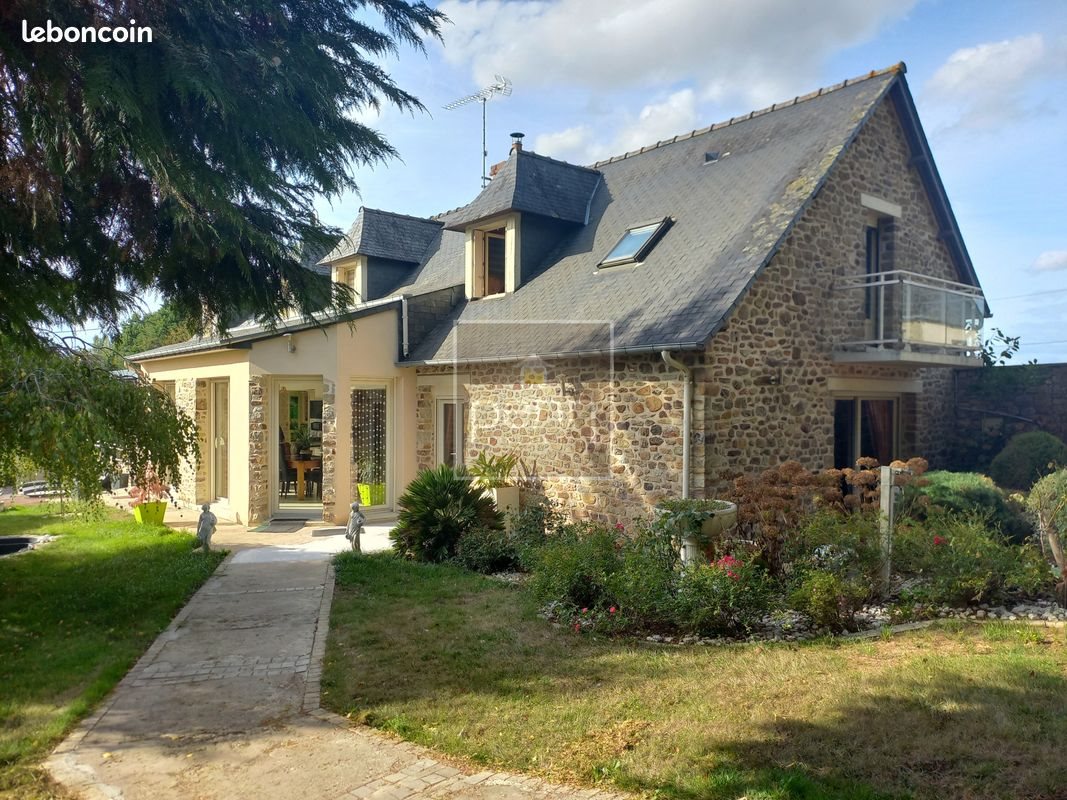 Maison à vendre, 207m², Erbrée