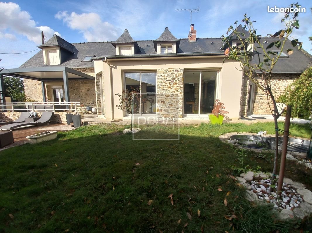 Maison à vendre, 207m², Erbrée