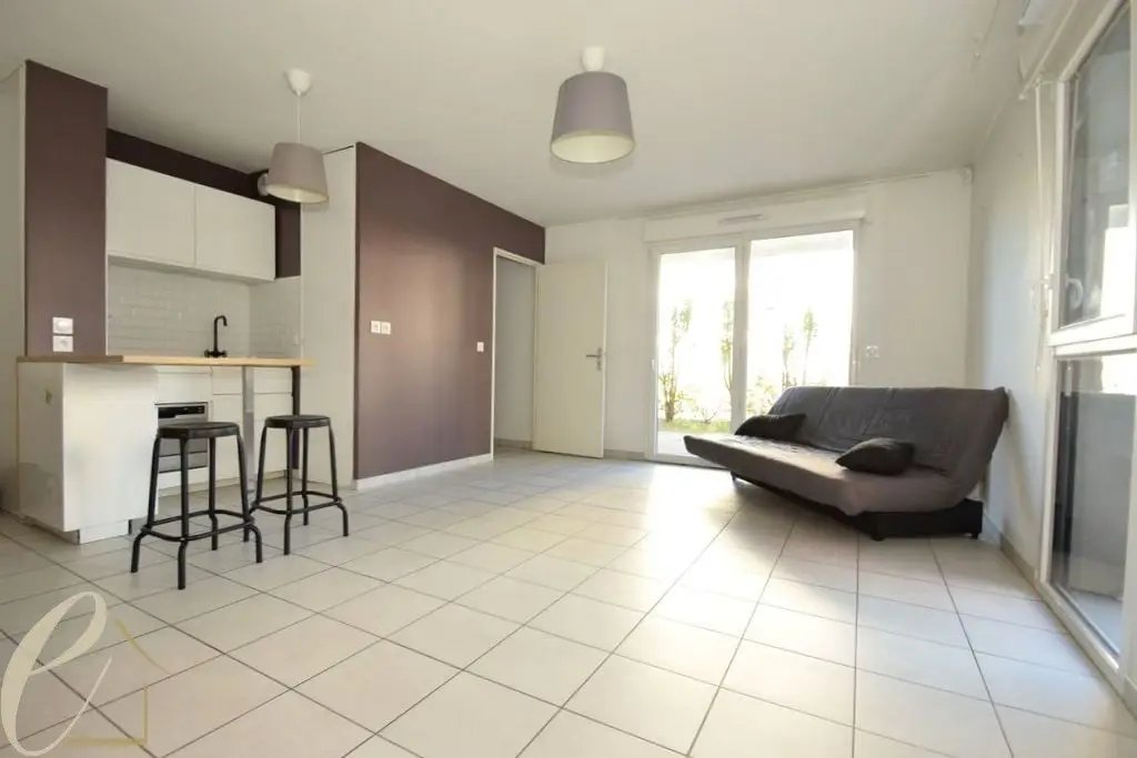 Appartement à louer, 31m², Vaulx-en-Velin